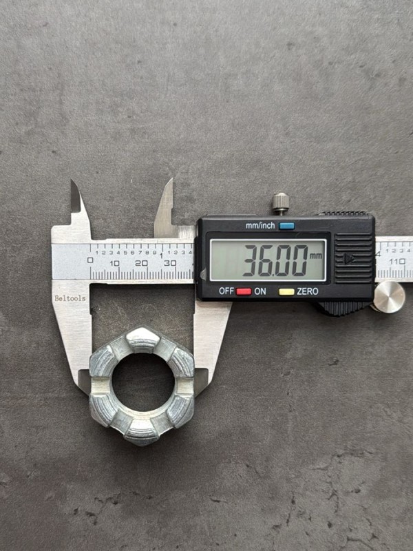 Гайка М24х1,5 корончатая рулевого пальца