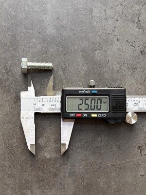 Болт М8х25 1/60436/21