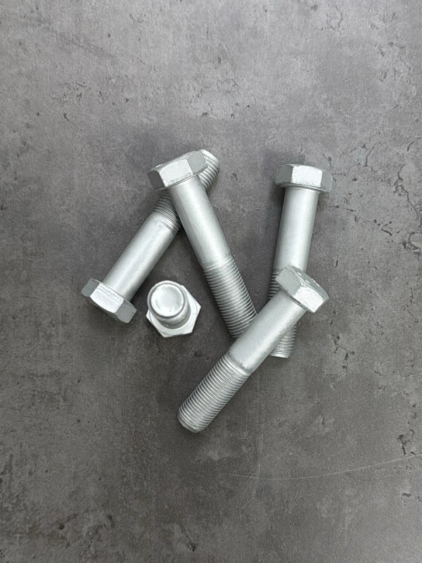 Болт М16х80х1,5 1/12521/21