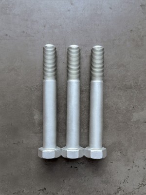 Болт М16х120х1,5 1/59818/31