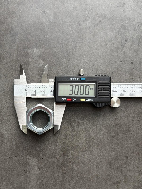 Гайка М20х1,5 1/21643/11