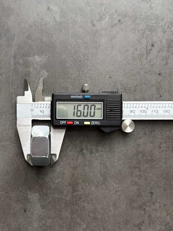 Гайка М20х1,5 1/21643/11