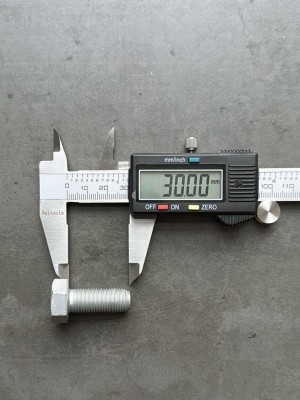 Болт М12х30х1,25 ГОСТ 7798-70 класс прочности 10.9 оцинкованный