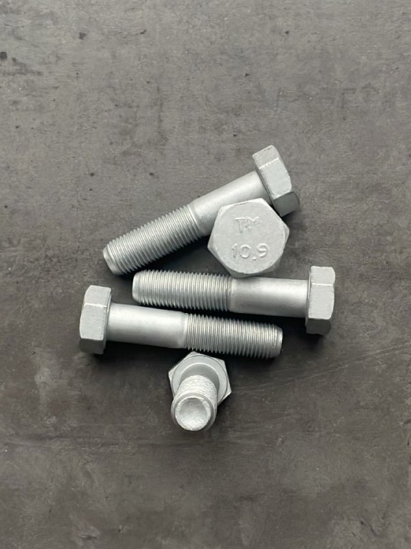 Болт М12х55х1,25 ГОСТ 7798-70 класс прочности 10.9 оцинкованный