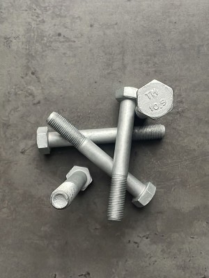 Болт М12х90х1,25 ГОСТ 7798-70 класс прочности 10.9 оцинкованный