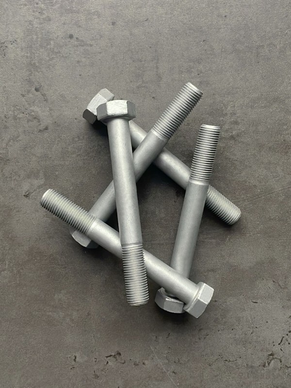 Болт М12х100х1,25 ГОСТ 7798-70 класс прочности 10.9 оцинкованный