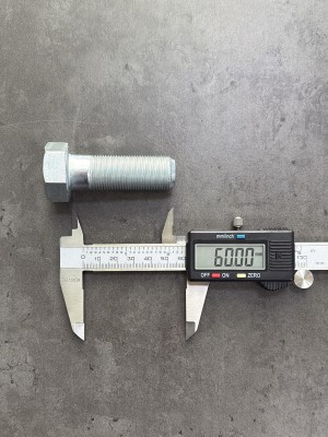 Болт М20х60х1,5 ГОСТ 7798-70 класс прочности 10.9 оцинкованный