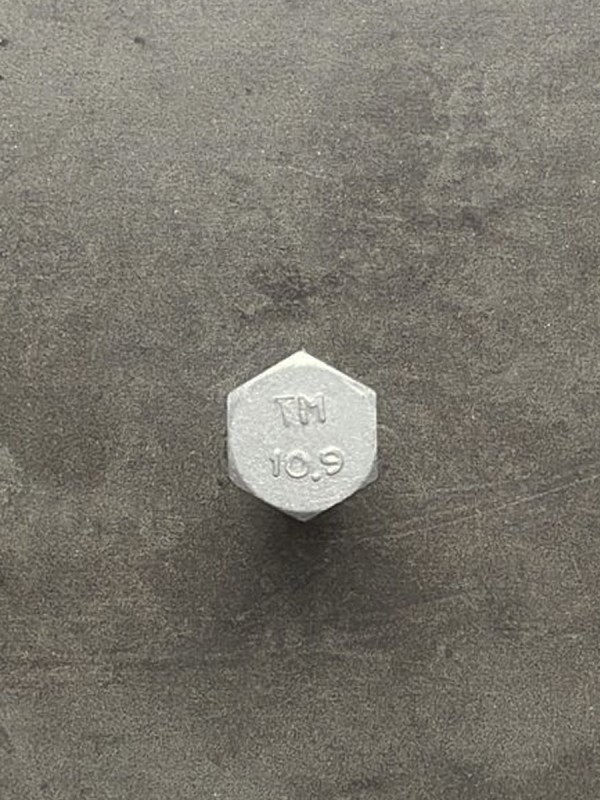 Болт М12х40 1/42747/31