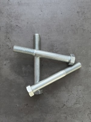 Болт М16х130х1,5 1/58643/31