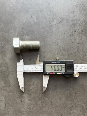 Болт М18х40х1,5 1/14085/21