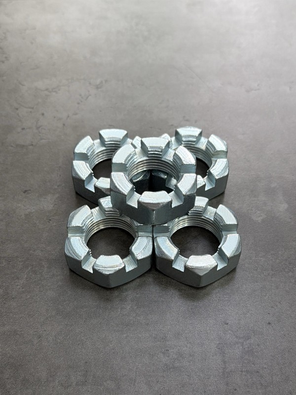 Гайка корончатая низкая М27х1,5 S-41 Н-20