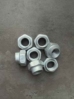 Гайка самоконтрящаяся М14х1,5 Белзан класс прочности 10, в цинке.