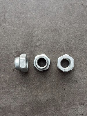 Гайка самоконтрящаяся М14х1,5 Белзан класс прочности 10, в цинке.