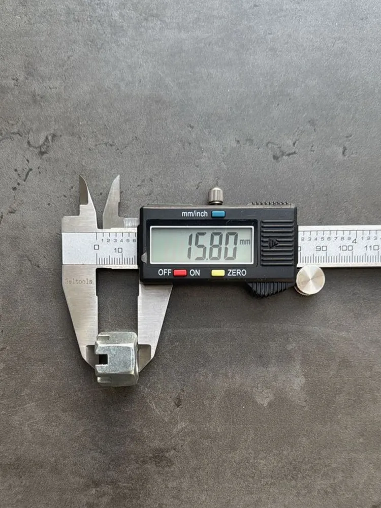 Гайка корончатая, прорезная низкая М12 DIN 937