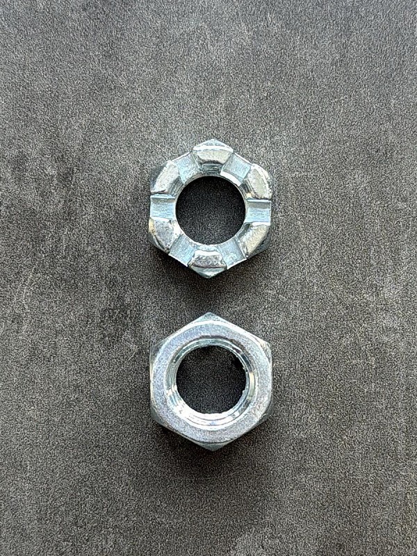 Гайка корончатая, прорезная низкая М14х1,5 DIN 937