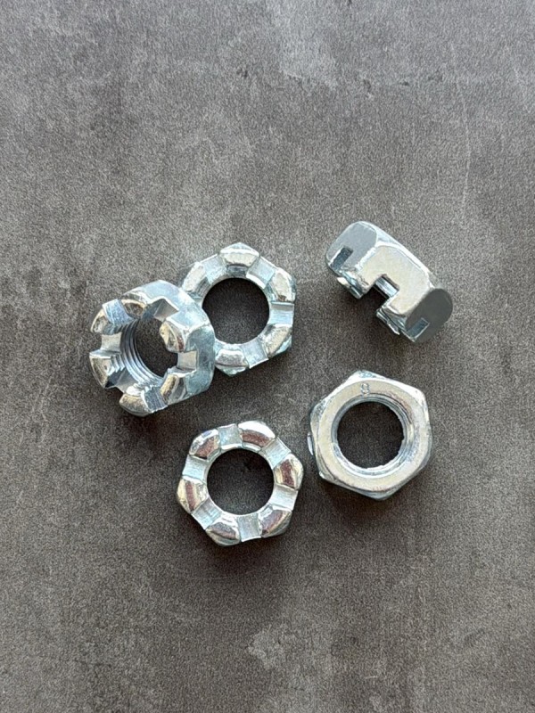 Гайка корончатая, прорезная низкая М16х1,5 ГОСТ 5919-73 класс прочности 10, покрытие цинк