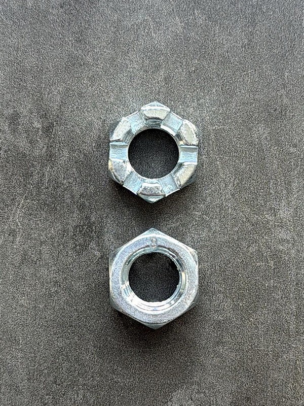 Гайка корончатая, прорезная низкая М16 DIN 937 класс прочности 10