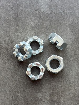 Гайка корончатая, прорезная низкая М16х1,5 DIN 937 класс прочности 10