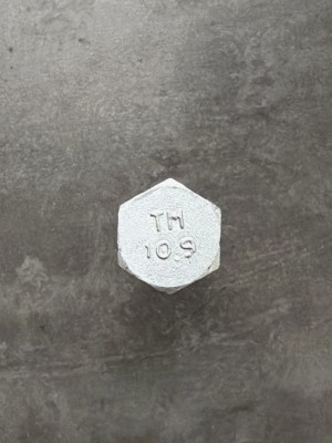 Болт М10х45х1,25 ГОСТ 7798-70 класс прочности 10.9 оцинкованный