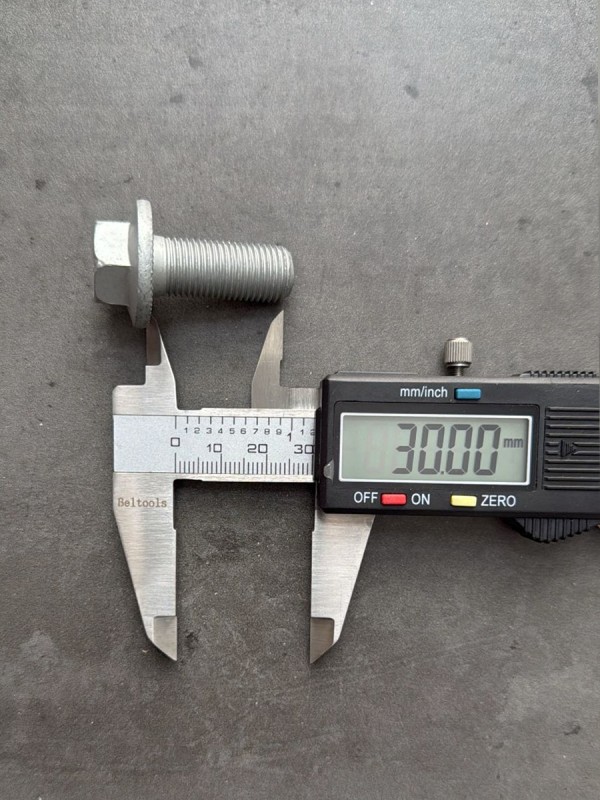 Болт фланцевый М12х30х1,25 10.9 оц. DIN 6921 с насечками рамный