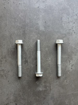 Болт фланцевый М8х65 8.8 оц. DIN 6921 без насечек