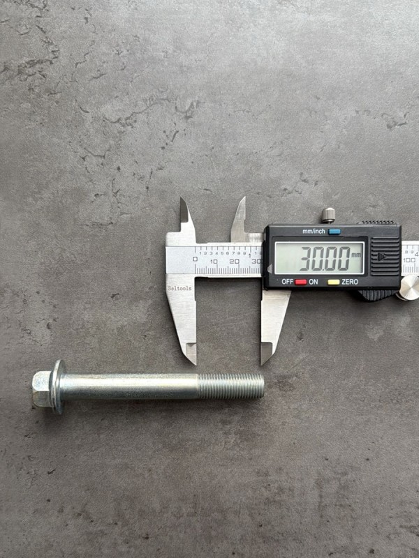 Болт фланцевый М12х90х1,25 10.9 оц. DIN 6921 без насечек