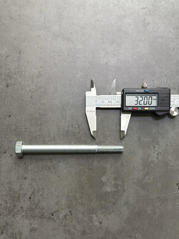 Болт М10х130х1,25 ГОСТ 7798-70 класс прочности 10.9 оцинкованный